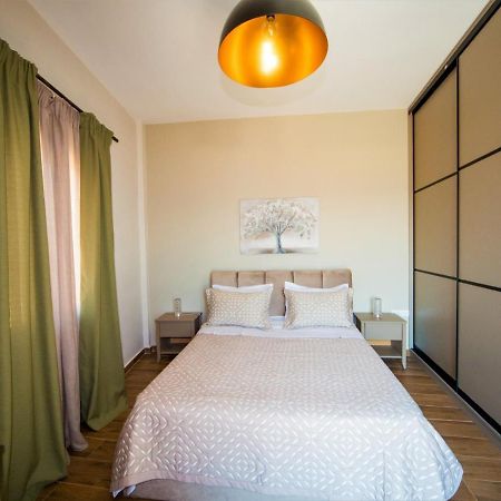 Syrene Luxury Suites Ερμούπολη Εξωτερικό φωτογραφία