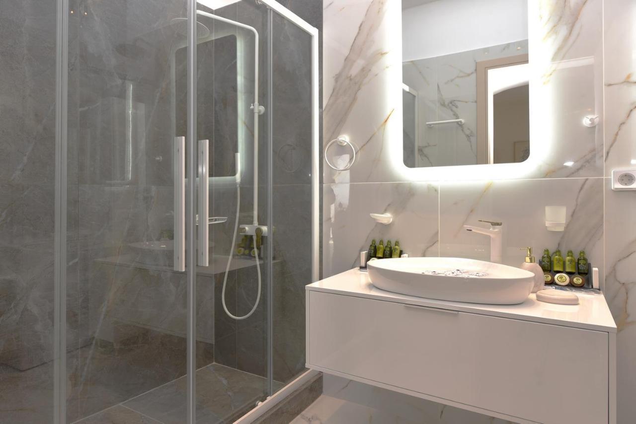 Syrene Luxury Suites Ερμούπολη Εξωτερικό φωτογραφία