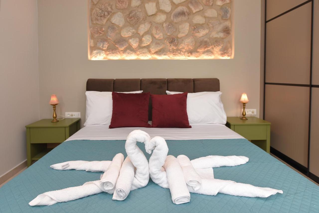 Syrene Luxury Suites Ερμούπολη Εξωτερικό φωτογραφία