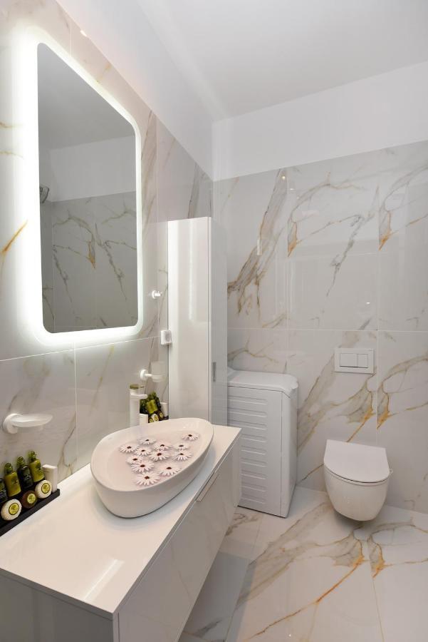 Syrene Luxury Suites Ερμούπολη Εξωτερικό φωτογραφία