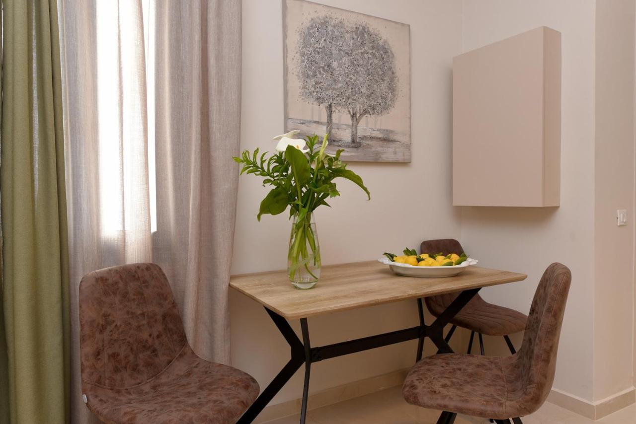 Syrene Luxury Suites Ερμούπολη Εξωτερικό φωτογραφία