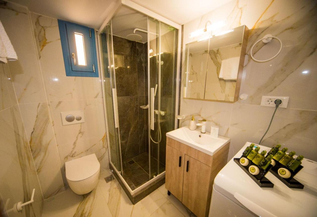Syrene Luxury Suites Ερμούπολη Εξωτερικό φωτογραφία