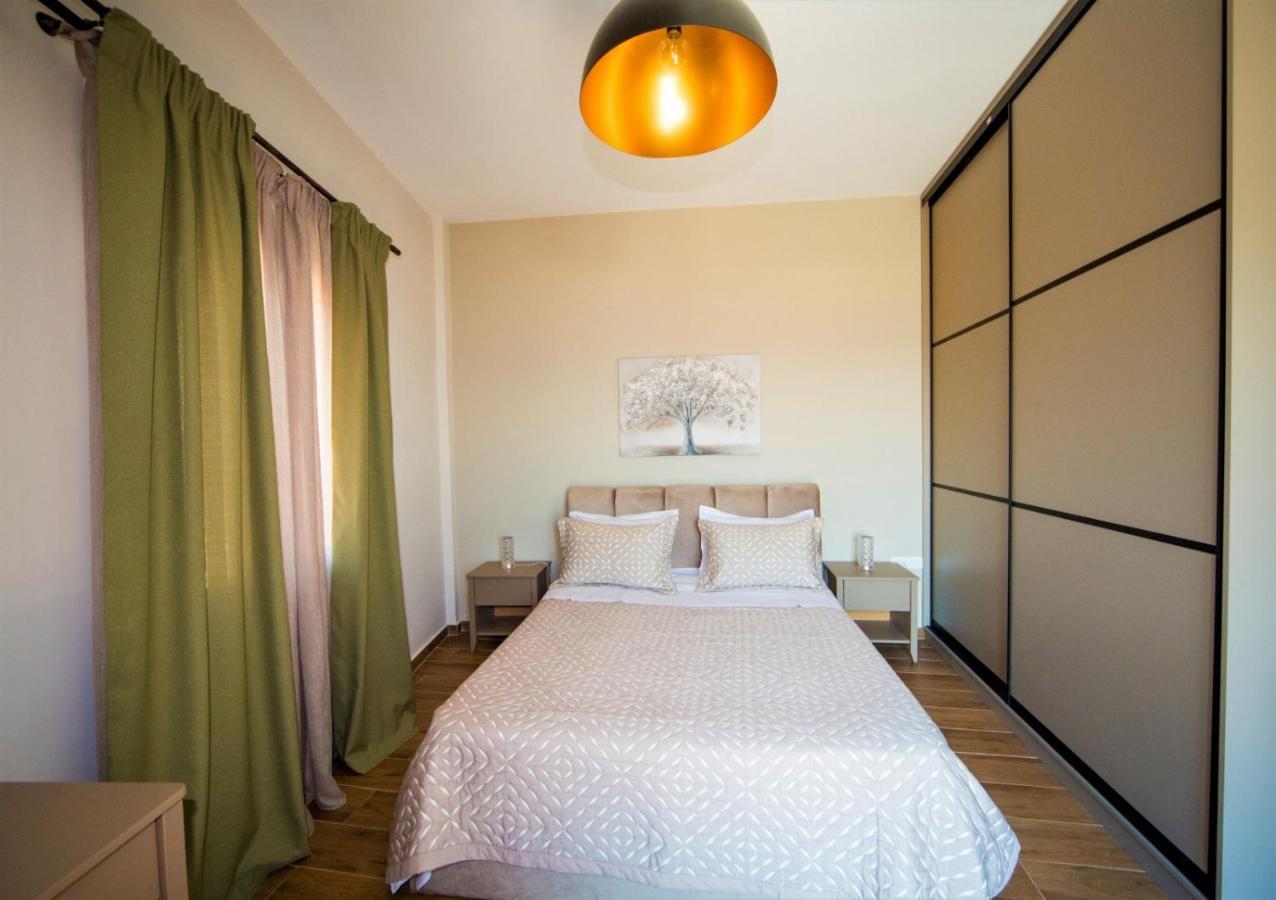 Syrene Luxury Suites Ερμούπολη Εξωτερικό φωτογραφία